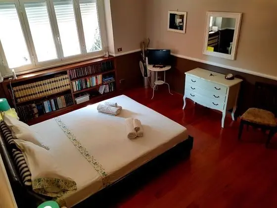 Deluxe Tek Büyük Yataklı Oda, Özel Banyo