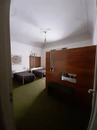 Dört Kişilik Oda, Balkon