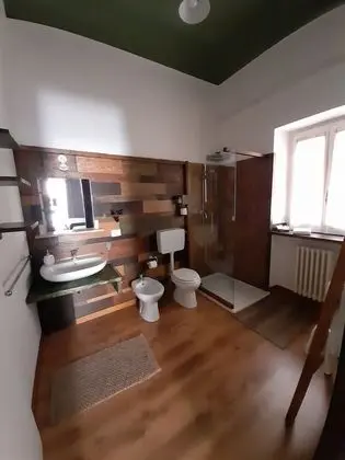 Dört Kişilik Oda, Balkon