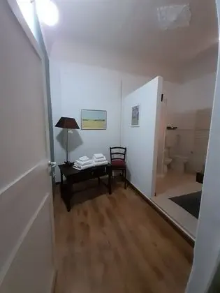 Tek Büyük Yataklı Oda, Balkon