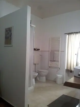 Tek Büyük Yataklı Oda, Balkon