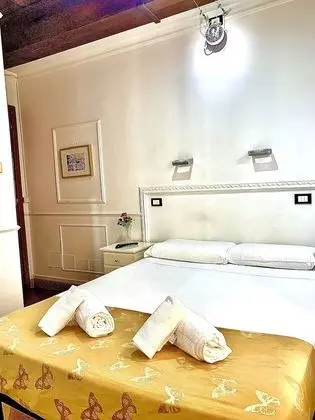 Economy Tek Büyük Yataklı Oda