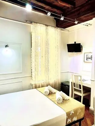 Economy Tek Büyük Yataklı Oda