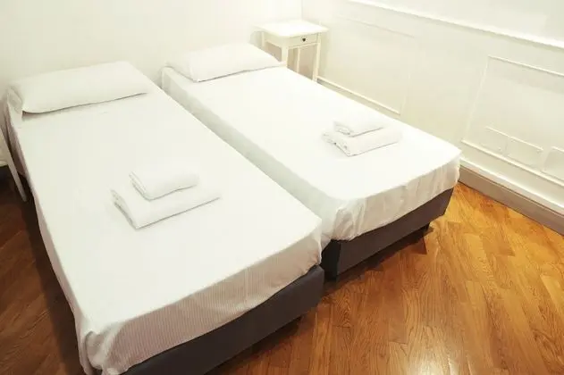 Tek Büyük Yataklı Oda