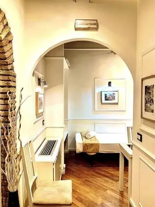 Üç Kişilik Oda