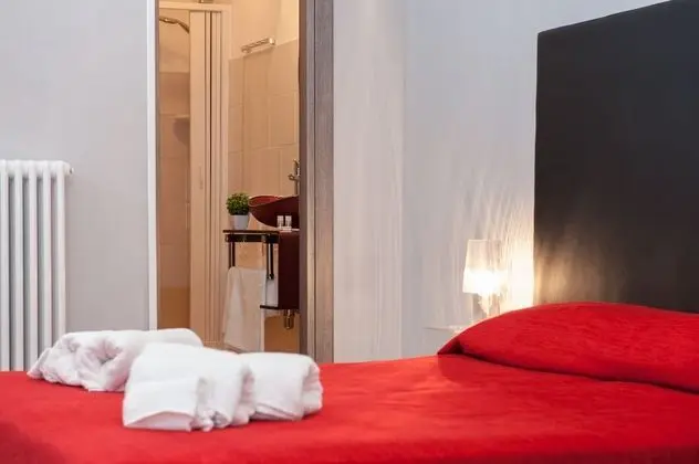 Tek Büyük veya İki Ayrı Yataklı Oda, Balkon