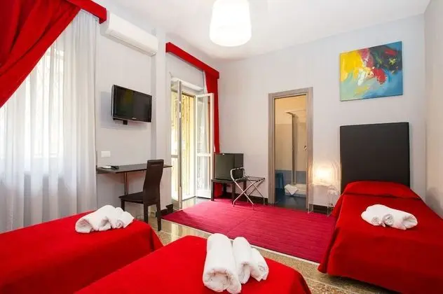Üç Kişilik Oda, Balkon