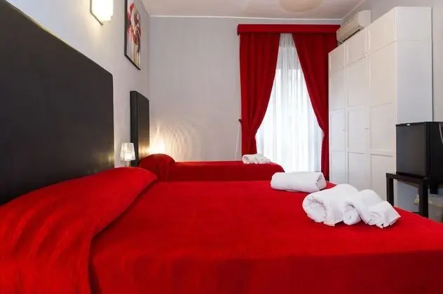 Üç Kişilik Oda, Balkon
