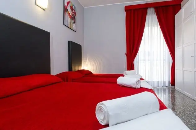 Üç Kişilik Oda, Balkon