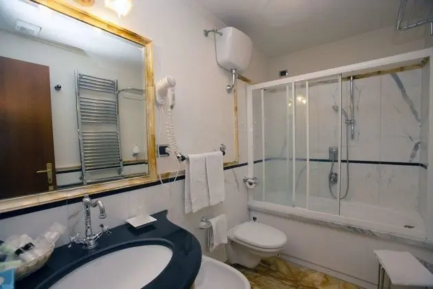 Standard İki Ayrı Yataklı Oda