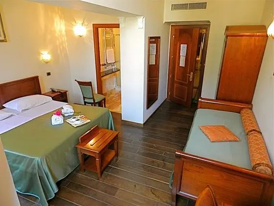 Superior Tek Büyük veya İki Ayrı Yataklı Oda, Manzaralı