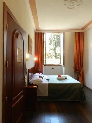 Superior Tek Büyük veya İki Ayrı Yataklı Oda, Manzaralı