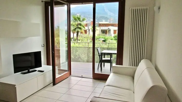 Comfort Apart Daire, 1 Yatak Odası, Havuz Manzaralı