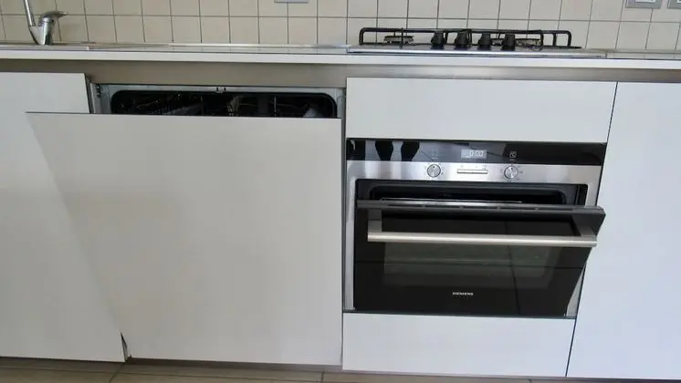 Comfort Apart Daire, 1 Yatak Odası, Havuz Manzaralı