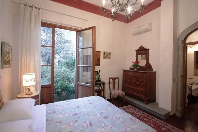 Apart Daire, 1 Yatak Odası, Bahçeli