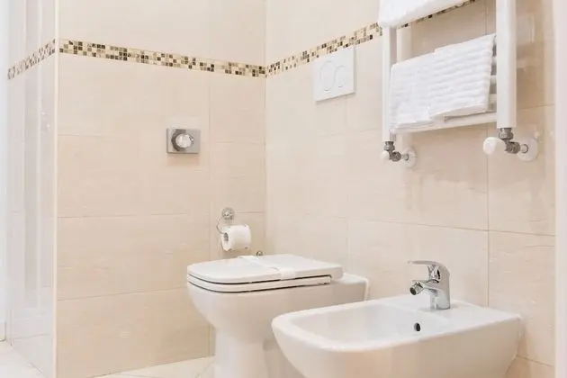 Classic Üç Kişilik Oda