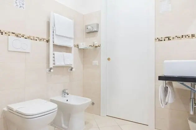 Classic Üç Kişilik Oda