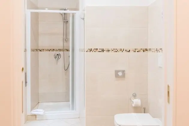 Classic Üç Kişilik Oda