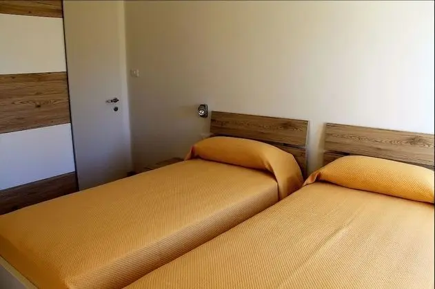 Classic Apart Daire, Bahçe Manzaralı