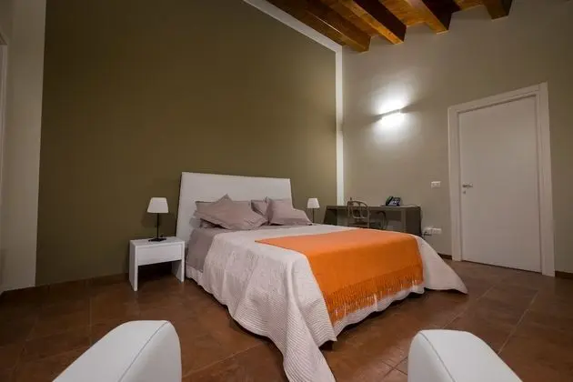 Classic Tek Büyük veya İki Ayrı Yataklı Oda, Havuz Kullanımı, Bahçe Manzaralı