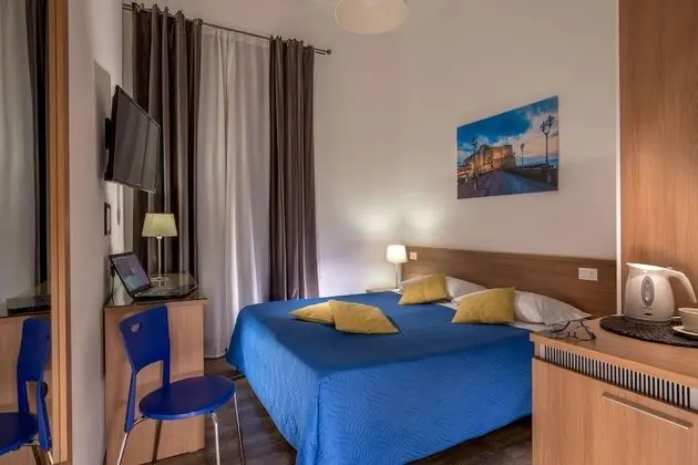 Comfort Tek Büyük Yataklı Oda