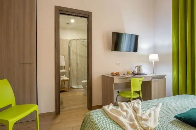 Comfort Tek Büyük Yataklı Oda