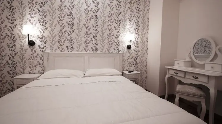 Standard Tek Büyük veya İki Ayrı Yataklı Oda