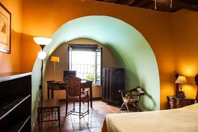 Tek Büyük Yataklı Oda