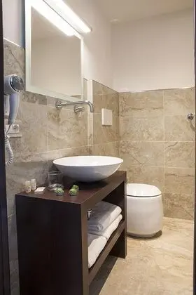 Superior Tek Büyük Yataklı Oda, Şehir Manzaralı (Giunone)
