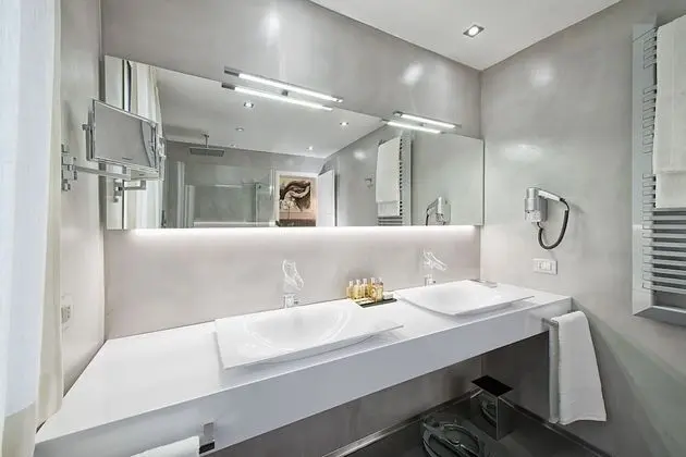 Superior Tek Büyük Yataklı Oda, 1 Çift Kişilik Yatak