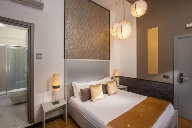 Tek Büyük Yataklı Oda