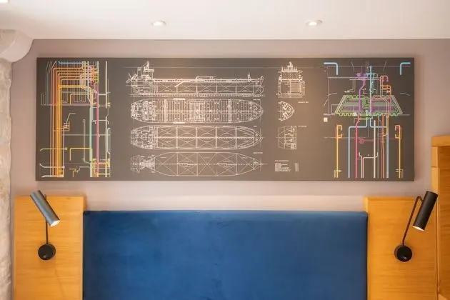 Deluxe Tek Büyük Yataklı Oda