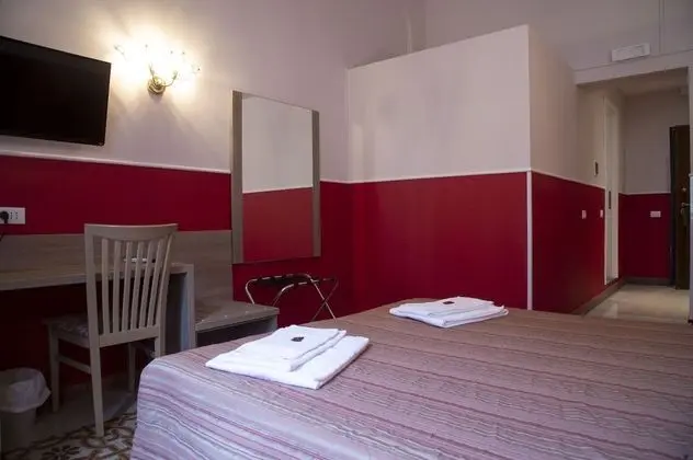 Luxury Tek Büyük veya İki Ayrı Yataklı Oda