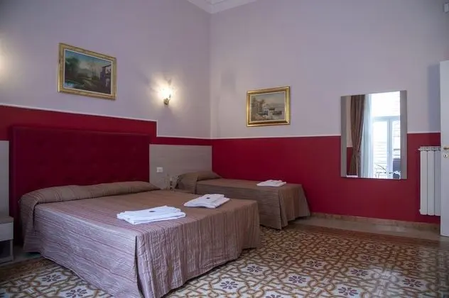 Luxury Üç Kişilik Oda