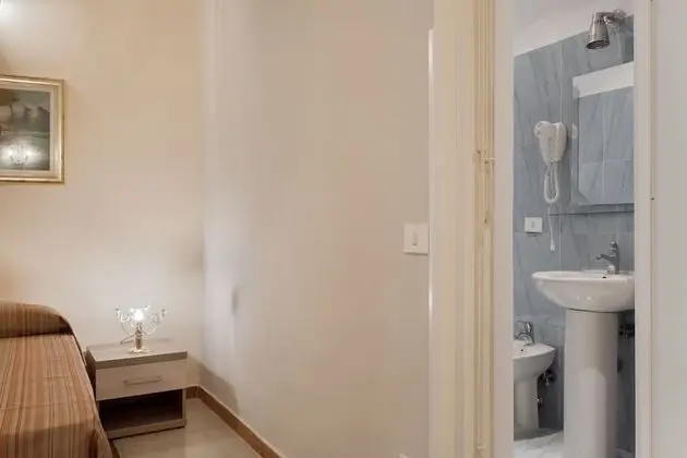 Luxury Üç Kişilik Oda