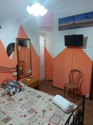 Oda, 1 Çift Kişilik Yatak