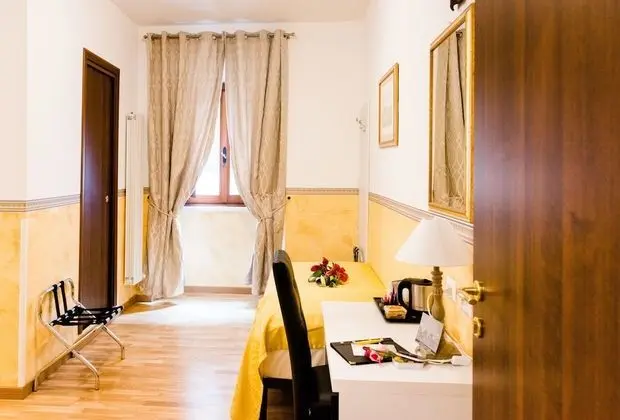 Classic Tek Büyük veya İki Ayrı Yataklı Oda, Şehir Manzaralı