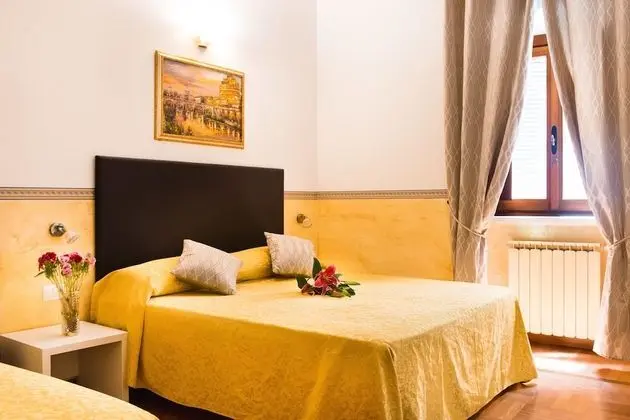 Classic Üç Kişilik Oda, Şehir Manzaralı