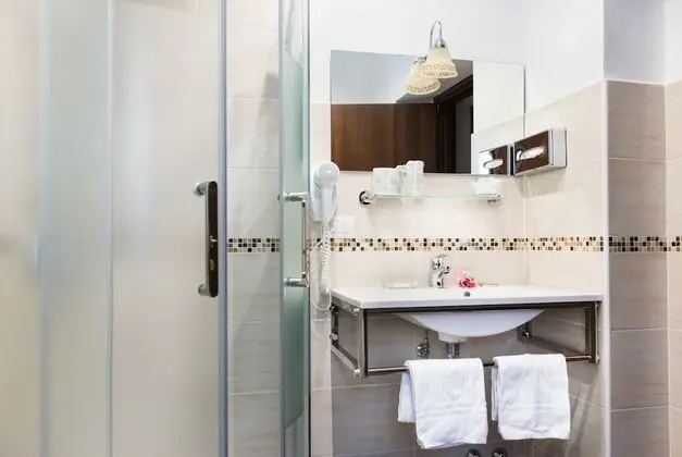 Classic Üç Kişilik Oda, Şehir Manzaralı