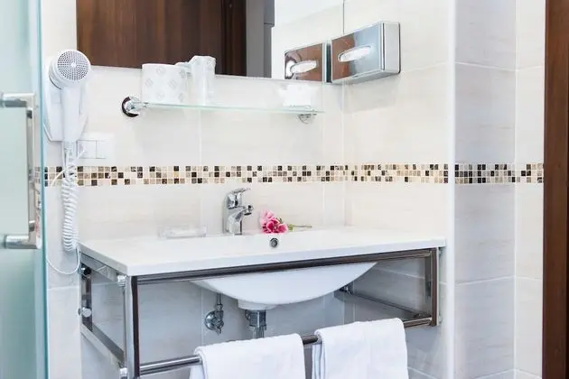 Classic Üç Kişilik Oda, Şehir Manzaralı