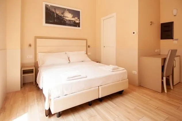 Classic Tek Büyük veya İki Ayrı Yataklı Oda