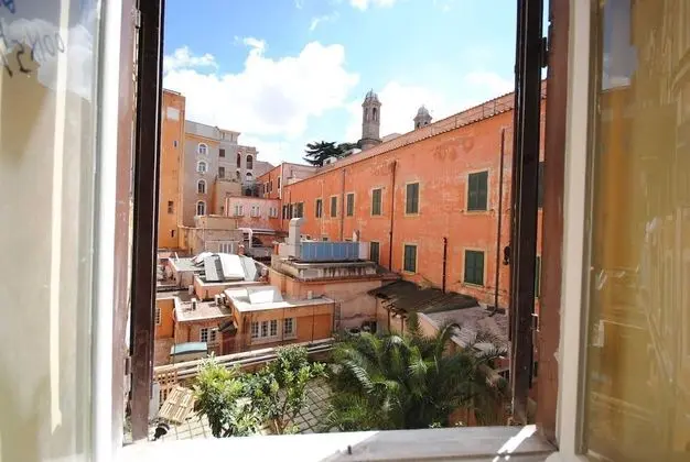 Tek Büyük Yataklı Oda (External private bathroom)