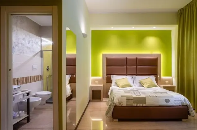 Deluxe Tek Büyük veya İki Ayrı Yataklı Oda