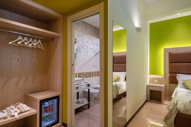 Deluxe Tek Büyük veya İki Ayrı Yataklı Oda