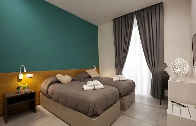 Comfort Tek Büyük veya İki Ayrı Yataklı Oda