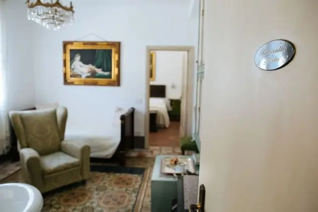 Romantic Süit, 1 En Büyük (King) Boy Yatak ve Çekyat, Sigara İçilmez, Şehir Manzaralı