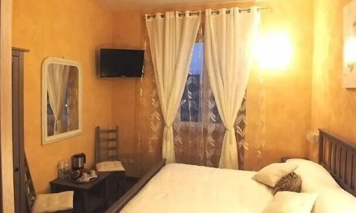 Tek Büyük Yataklı Oda