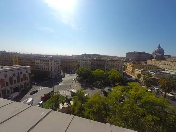 Superior Üç Kişilik Oda, Birden Çok Yatak, Şehir Manzaralı