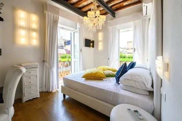 Deluxe Tek Büyük Yataklı Oda, Balkon, Şehir Manzaralı