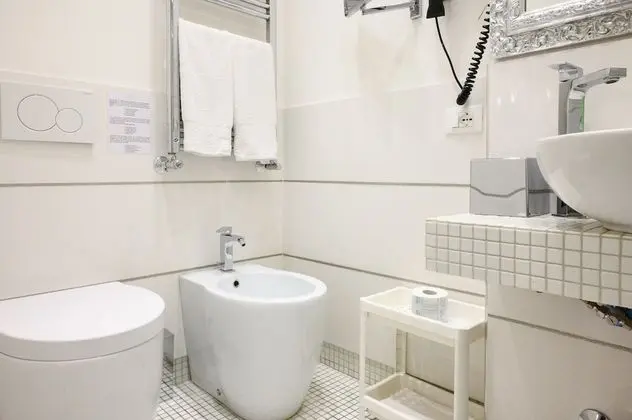 Deluxe Tek Büyük Yataklı Oda, Balkon, Şehir Manzaralı